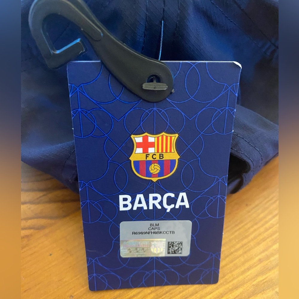 FC Barcelona Kids Cap - Navy and Red - Picture 4 of 5